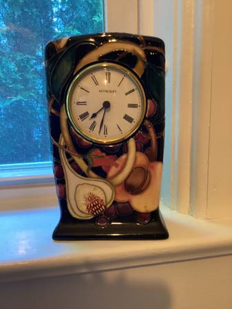 Morecroft clock 1