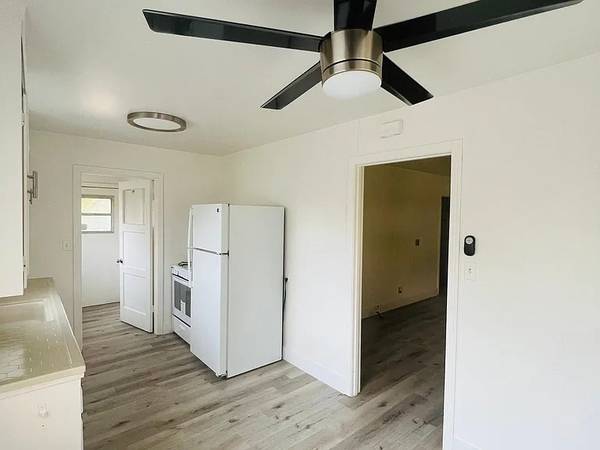 $625 / 1br - 750ft2 - ***Updated 1Bedroom 1Bath beautifully Apartment*** (Sacramento)64043666263554123