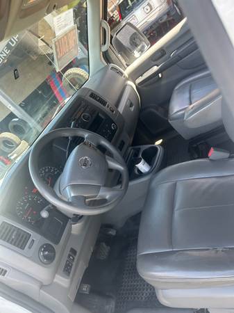 2015 Nissan NV 2500 HD - Photo 5