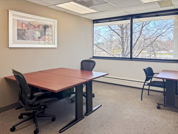 Need Office Space Fast? Check Out This Large Furnished Office. 1