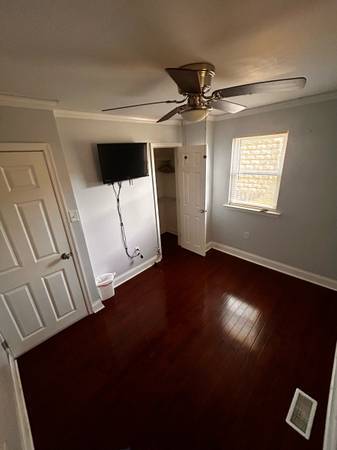 $650 / 4br - Habitación acogedora en Essex, todas las utilidades e Internet incluidas (Essex)63694629994369123