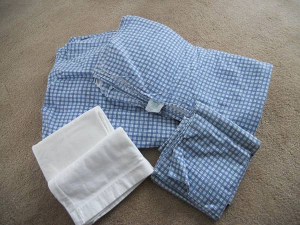 KING FLANNEL SHEET SET "MARTHA STEWART" 1