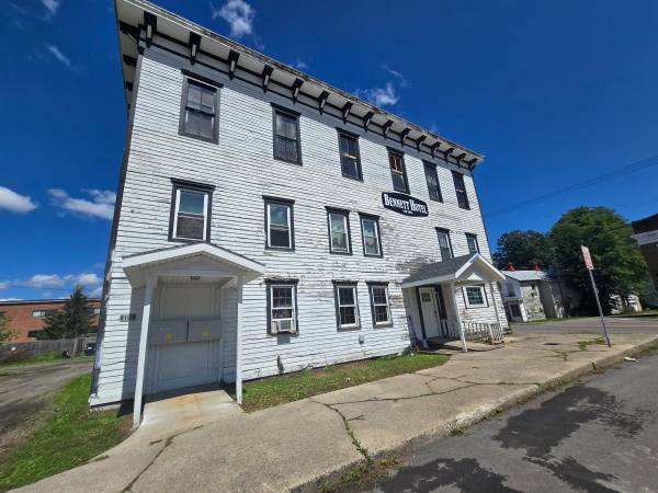 2 Bedroom Apartment - Second Level 1