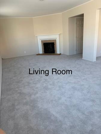 $3,900 / 3br - Amplio apartamento de 3 habitaciones/1 baño en Parkside (sunset / parkside)63861213117697121