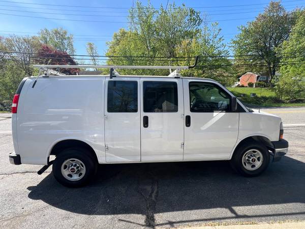 2017 GMC SAVANA 2500 CARGO VAN - $13,000 (TOWACO)63482513945985124