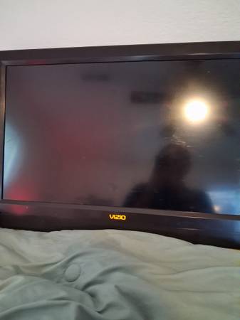 32inch flat screen tv 1