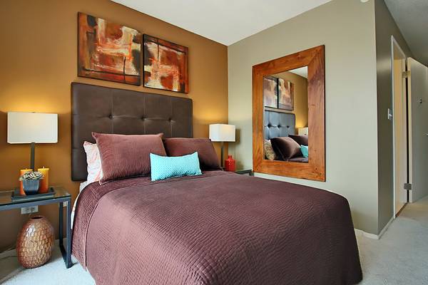 $2,184 / 1br - River North Convertible 1 Bedroom with In Unit Washer and Dryer! (River North)63959878355330123