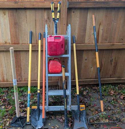 Gardening/business equipment 1