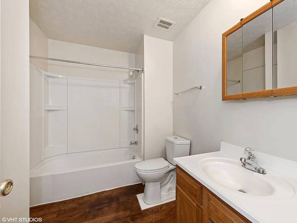$1,260 / 2br - 960ft2 - Great Experiences At Arbor Pinte! (100 Buckhead drive, fairfield, OH)63974468524419123