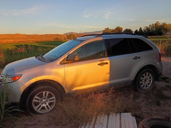 Ford edge 2011 1