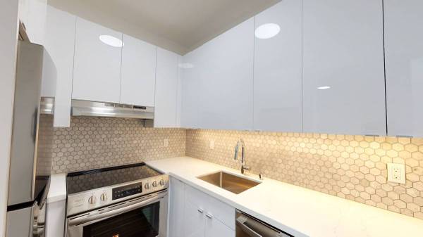 $3,045 / 2br - 545ft2 - 725 Ellis St - 306 (tenderloin)63946670009219121