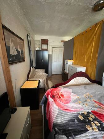 The Room One Person Only
$0
Bronx The Room One Person Only
$0
Bronx