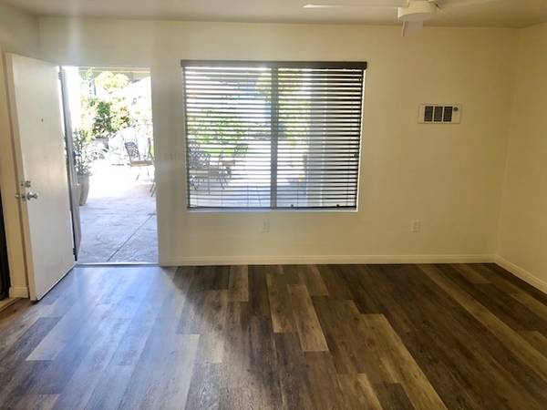 $3,395 / 2br - 850ft2 - Beautiful Downstairs 2b/2b, Tons of Modern Touches! (1435 Felspar #3) (Pacific Beach)63819410693379123