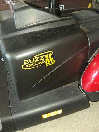 Mobility scooter Buzz around with lift ramp 1