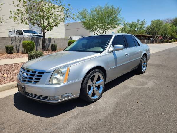 2006 Cadillac DTS 1