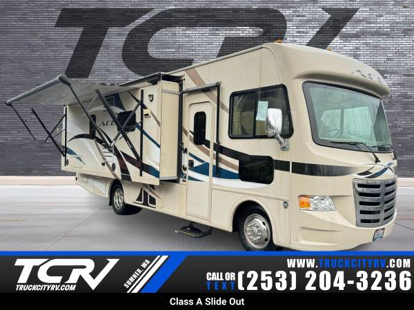 2014 Thor Motor Coach Ace 1