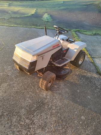 Riding lawn mower 1