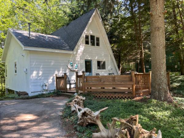 $2000.00 / 2br - 1000ft2 - El ‘A’mazing Escape64037895374849121