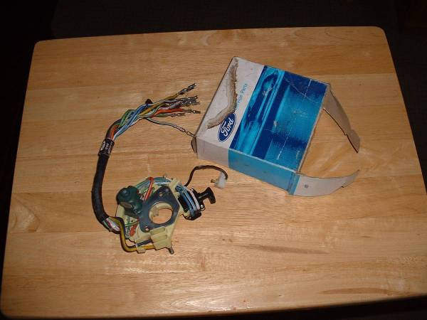 74-77 Ford NOS 1