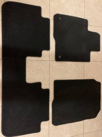 New-Genuine Floor Mats for Honda HRV 2023-2026 1