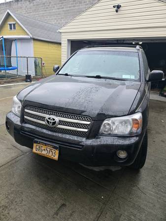 06 highlander hybrid 1