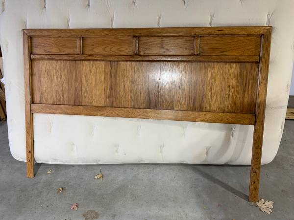 Queen size bed headboard 1