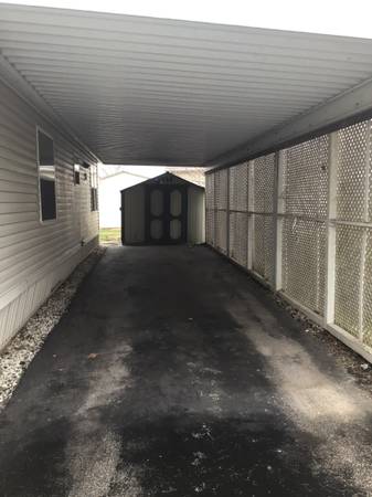 $65,995 / 3br - 3 bed/2 bath home with bonus room and carport! (Holland)63836548100097122