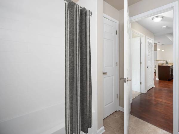 $1,275 / 1br - 760ft2 - Espacio para respirar, lugar para soñar: ¡Descubre nuestra comunidad! (Jackson - Ridgecrest)63612489952897122