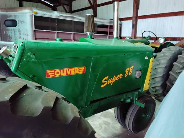 Pulling tractor 1