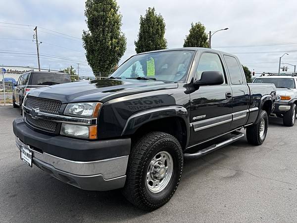 2004 Chevrolet Silverado LS X - Photo 2