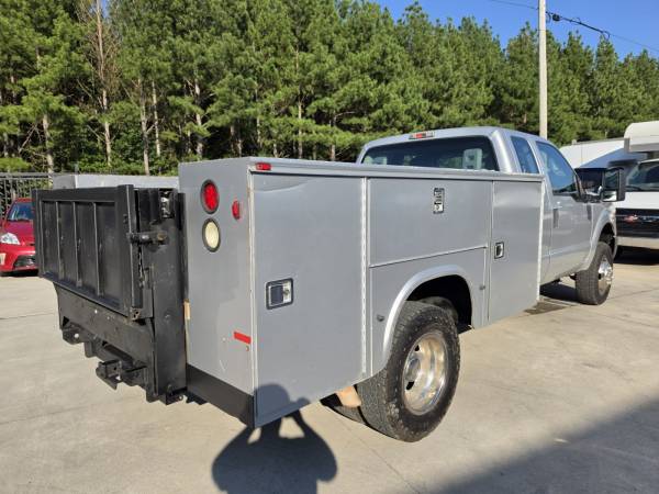 2012 Ford F350 DRW - Photo 5