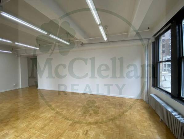 $3,045 / 840ft2 - $43! Corner Excellent Office Space with High Ceilings and Windows Drmn (Midtown West)64212275813506124