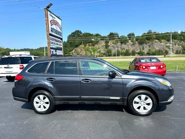 2011 Subaru Outback 2.5i - $9,000 (Sevierville)63625059372673121