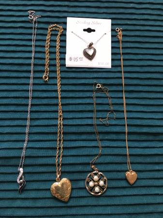 3 PENDANT NECKLACES - great gifts! 1