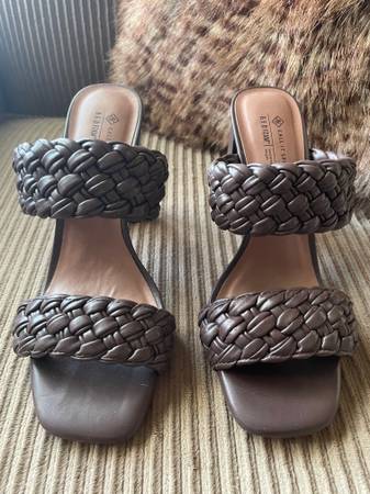 COMFORTABLE CHOCOLATE BROWN CALL IT SPRING BRAIDED MULE BLOCK HEEL 1