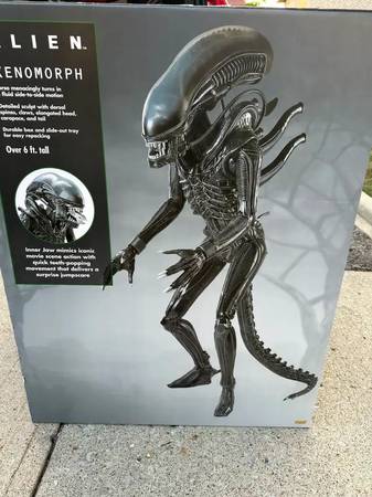 Xenomorph Animatronic 1