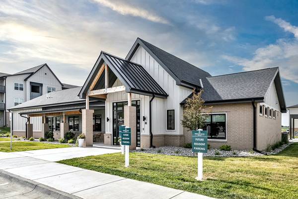 $1,285 / 1hab - 607ft2 - ¡Tu refugio te espera en Tiburon Ridge! (Tiburon Ridge)63681714034817120