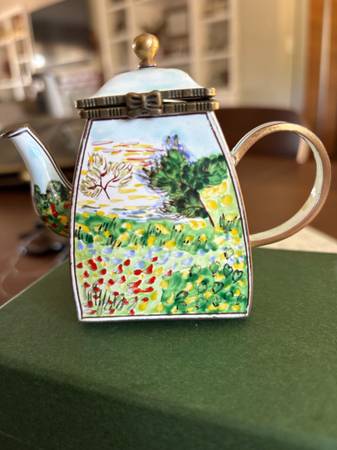 miniature enameled teap 1