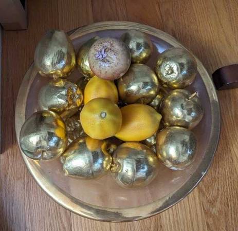 bowl and fake fruit 1