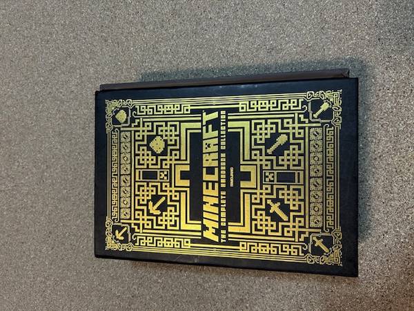 Minecraft book box set 1