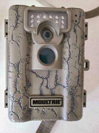 Moultrie trail cameras 1
