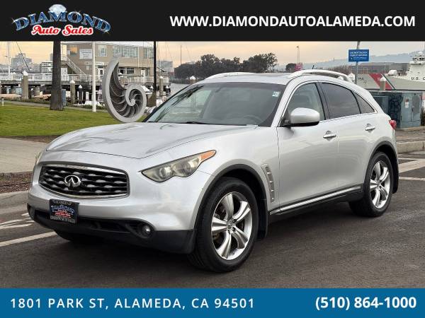 2009 INFINITI FX35   SUV 1