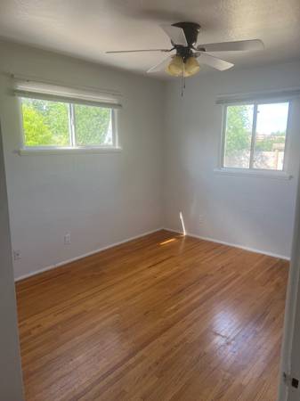 $795 / 3br - 11’ x 11’ unfurnished  bedroom available (Santa Fe)63659729821315122