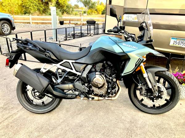 2024V Strom 800 1