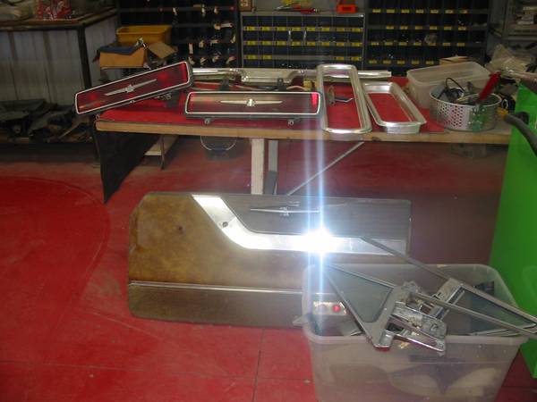 1154801964 ford Thuderbird - $9,00063442934504577124