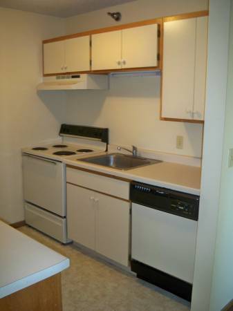 $1,400 / 2br - 770ft2 - Voted #1 Apt. Community! 2bd/1 bath $1,115 Avail Now! (Waconia)64003959271427122