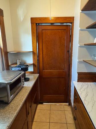 $1,000 / 3br - 121ft2 - Need Female Roommate for Nonsmoking Furnished Apartment to Share (Somerville)63996692801667124