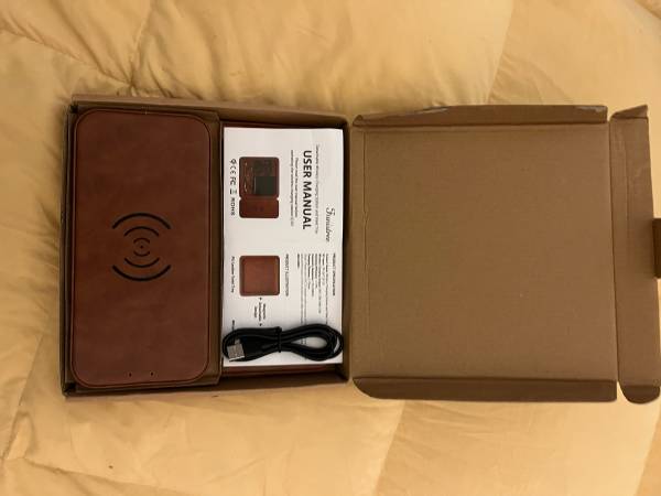 Wireless Charging Station and PU Leather Valet Tray 1