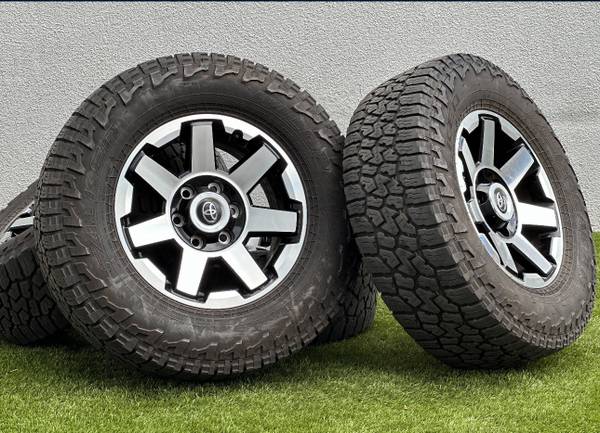2/2[新品] TOYOTA TRD 純正 R17 6x139.7 Toyota 4 Runner FJ Cruiser Matte Gray 17 TRD 6 Spoke Alloy