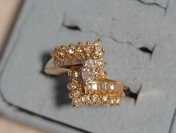14K Gold And Diamond Women's Ring 5.98 GTW Size 9.5 Vintage Estate 1